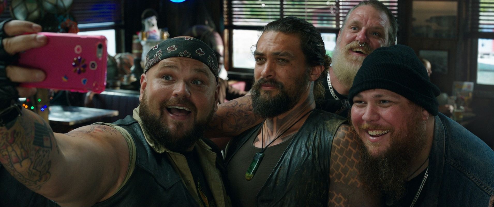 Referência: 4 - Aquaman